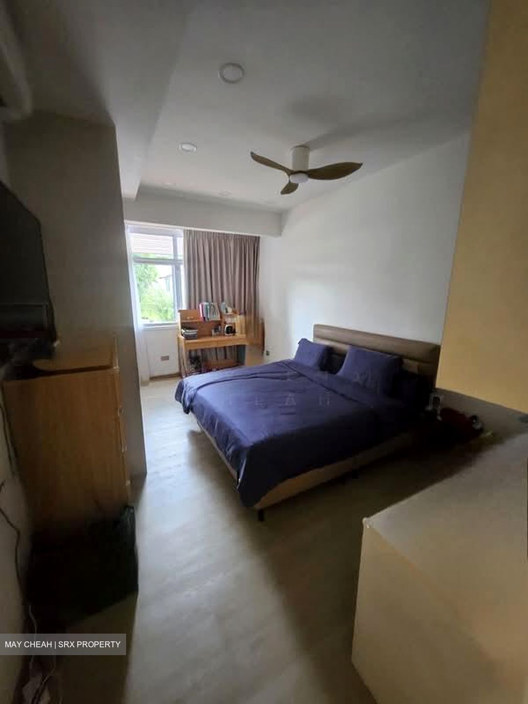 Sixth Avenue (D10), Terrace #568434021